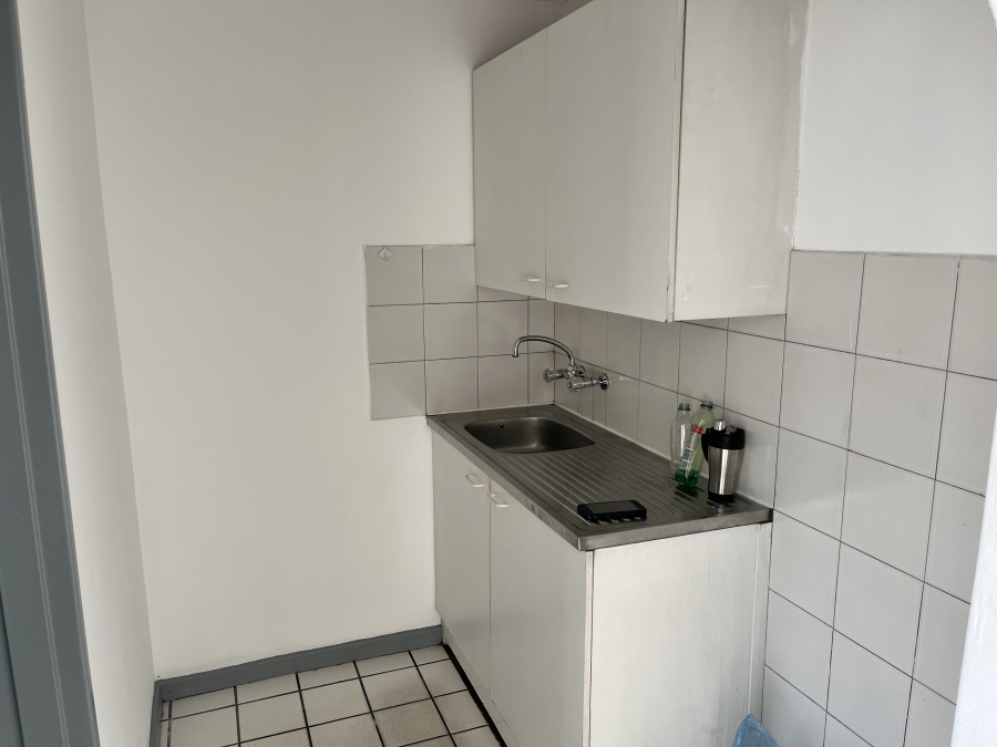 To Let commercial Property for Rent in Montague Gardens Western Cape